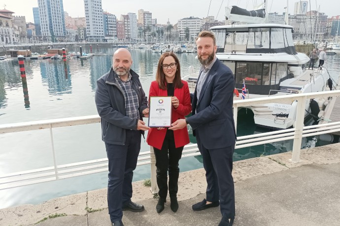 Entrega certificación Biosphere Sustainable a Puerto Deportivo de Gijón